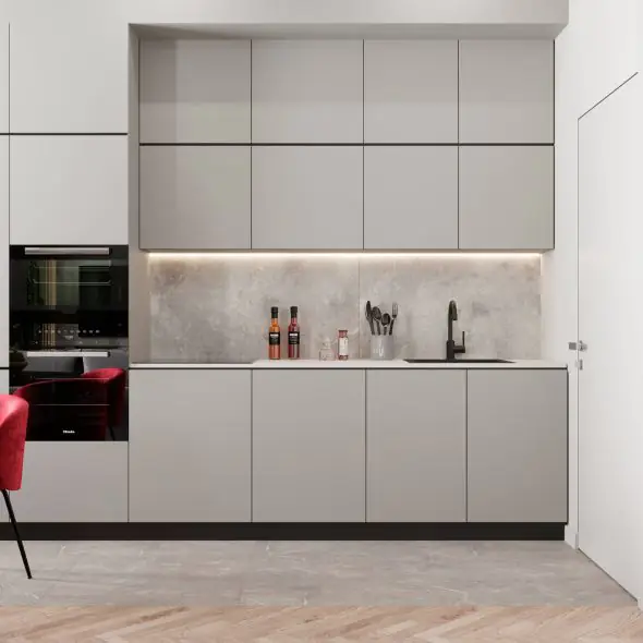 обстановка кухни-гостиной с сочетанием ярких цветов 